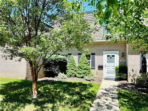 3810 Circlewood Court, Cleveland, OH 44126