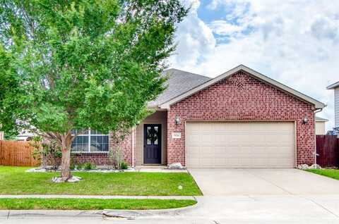 3936 Grizzly Hills Circle, Fort Worth, TX 76244