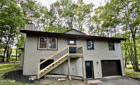 106 Rodeo Lane, Lords Valley, PA 18428