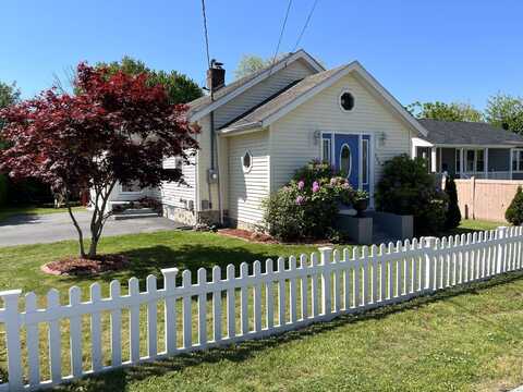 194 Chester Street, New London, CT 06320