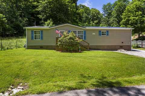 709 Waugh Branch, Barboursville, WV 25504