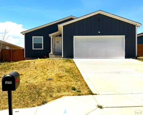 1406 Rivers Run Ave, Pueblo, CO 81001