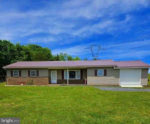 291 BOBWHITE DRIVE, CABINS, WV 26855