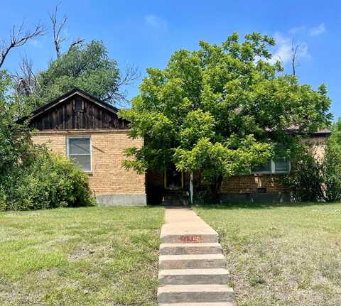 1035 Duncan Street, Pampa, TX 79065