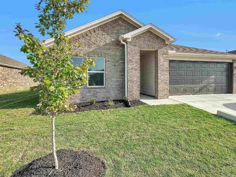 208 Mikah Drive, Maumelle, AR 72113