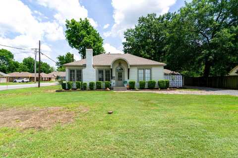 846 Donaghey Avenue, Conway, AR 72034