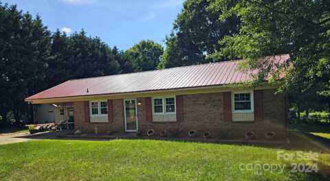144 McMillian Heights Road, Iron Station, NC 28080