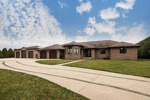 100 Hankins, Delhi, IA 52223