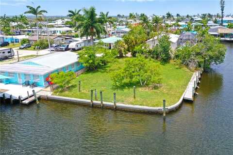 2549 Cay Cove, MATLACHA, FL 33993