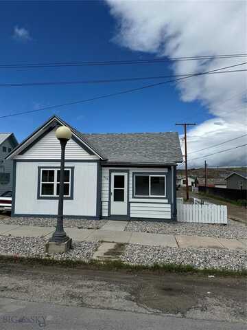 808 E 7th Street, Anaconda, MT 59711