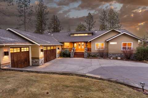 2590 NW Champion Circle, Bend, OR 97703