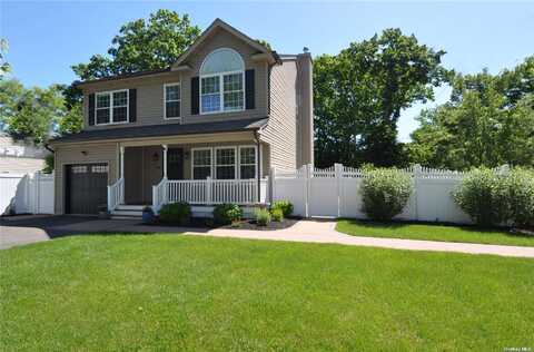 348 Broadway Greenlawn, Huntington, NY 11743