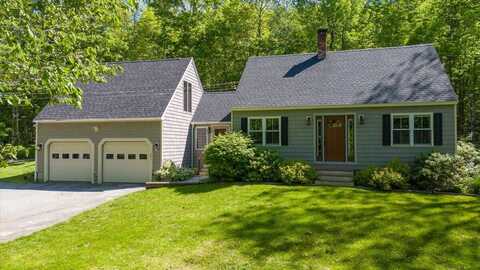 393 Searsmont Road, Lincolnville, ME 04849