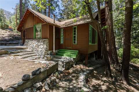 40848 Valley Of The Falls Drive, Forest Falls, CA 92339