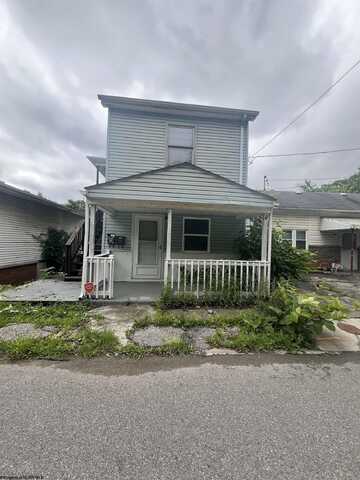 1561 Marshall Street, Benwood, WV 26031