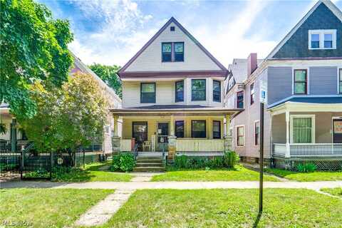 4211 Whitman Avenue, Cleveland, OH 44113