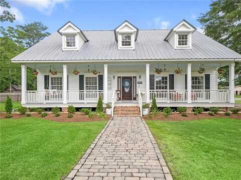 1420 MARIGNY Avenue, Mandeville, LA 70448