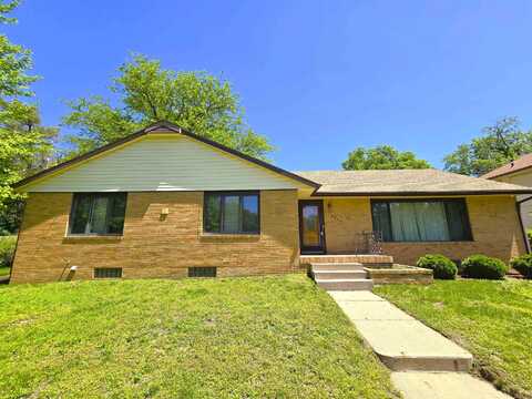 3214 Jennings, Sioux City, IA 51104