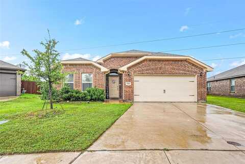 1306 Highpoint Circle, Grand Prairie, TX 75052