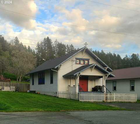 580 3RD AVE, Powers, OR 97466