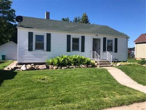 208 5th Avenue SE, Waseca, MN 56093