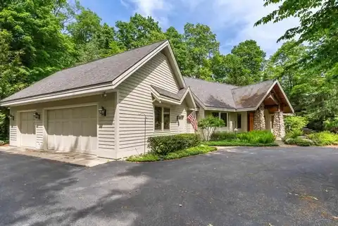 3264 GREENBRIAR, HARBOR SPRINGS, MI 49740