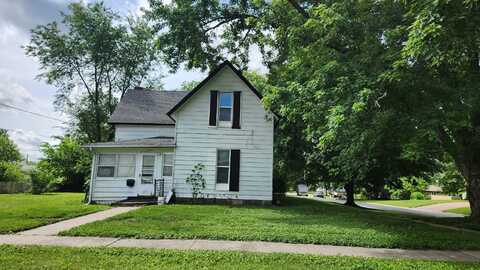 206 J Avenue, Nevada, IA 50201