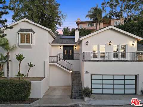 14636 Round Valley Dr, Sherman Oaks, CA 91403