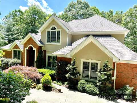 14 Vaughns Way, Arden, NC 28704