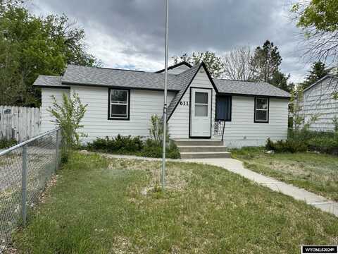 611 W Park, Riverton, WY 82501