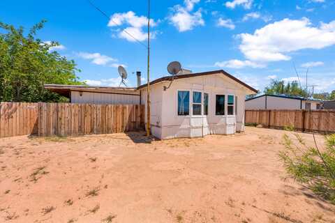 18264 Claymine Road, North Edwards, CA 93523