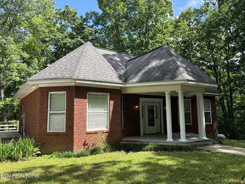 804 Manery Rd, Pikeville, TN 37367