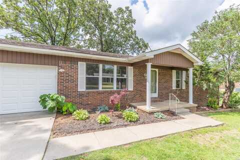 2018 Holloway Drive, Poplar Bluff, MO 63901