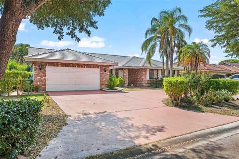 4664 NW 58th Ter, Coral Springs, FL 33067