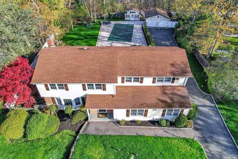 28 Harvard Drive, Woodbury, NY 11797