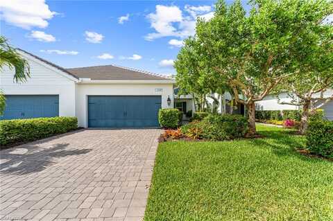 2167 Marquesa CIR, NAPLES, FL 34112