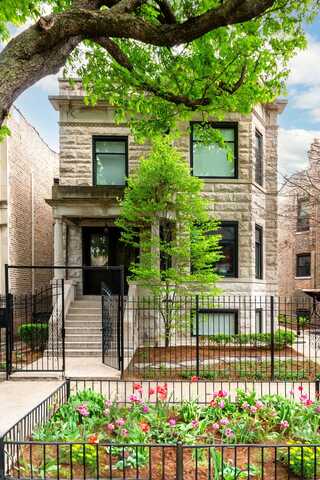 2641 N Troy Street, Chicago, IL 60647