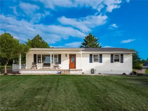 1290 Carrie Circle, Zanesville, OH 43701