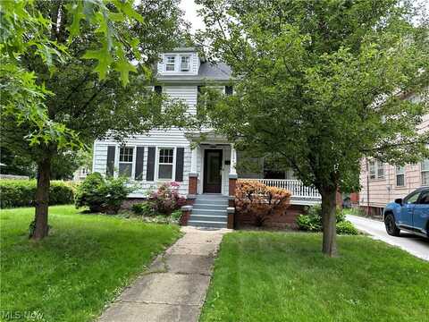 2994 Euclid Heights Boulevard, Cleveland Heights, OH 44118