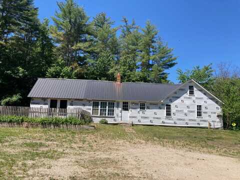 2297 East Main Street, Conway, NH 03813