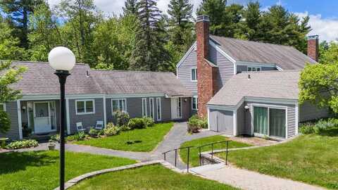 21 Hilltop Place, New London, NH 03257