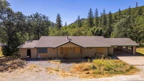 17171 Flanagan Road, Redding, CA 96003