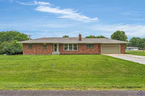 2401 SW Roy RD, Topeka, KS 66614