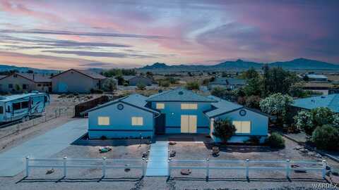 9520 N Concho Drive, Kingman, AZ 86401