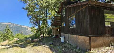 9655 Spyrock Road, Laytonville, CA 95454