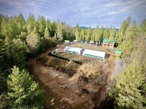 991 Live Oak Rd, Hayfork, CA 96041