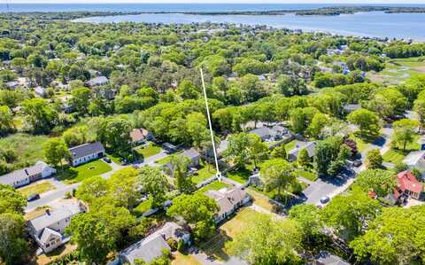 76 Tanglewood Drive, West Yarmouth, MA 02673