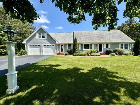 42 Wheeler Road, Marstons Mills, MA 02648