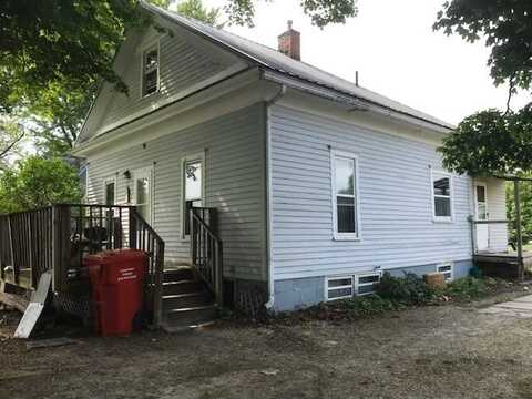 107 W Smith Street, Russell, IA 50238