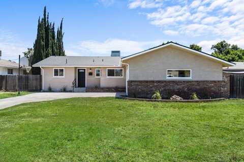 4624 Cornell Avenue E, Fresno, CA 93703